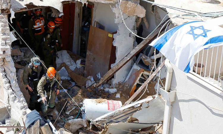 Iran threatens to retaliate against Gulf energy and water